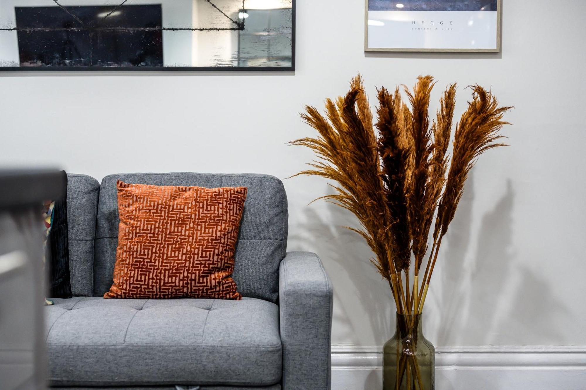 Anfield Cosy Stays - Air Host & Stay - Sleeps 14 Liverpool Buitenkant foto